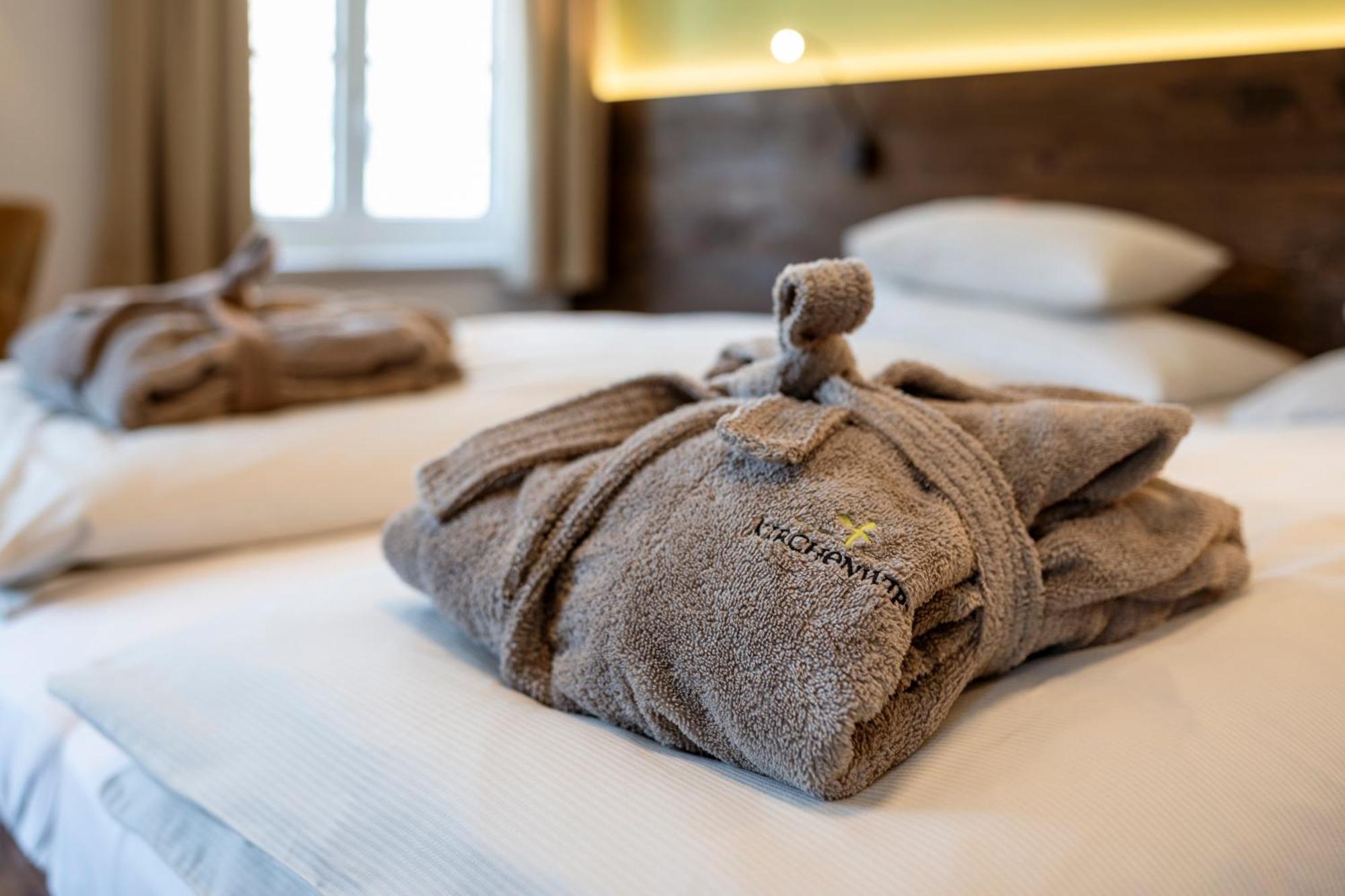 Kirchenwirt Hotel ชตรอเบิล ภายนอก รูปภาพ